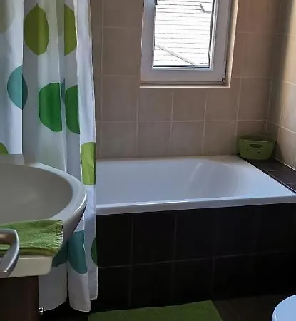 Vivi Wellness Apartman Apartment